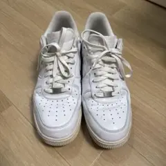 Nike Air Force 1 .07ホワイトスニーカー