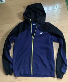 YONEX フード付きパーカー