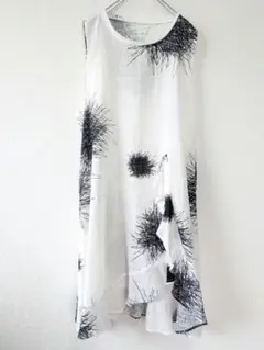 ノースリーブロングワンピース　ロングドレス　 ガーゼ生地　プリント　M~L