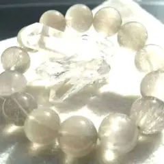 ホワイトルチルクォーツブレスレット