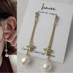 Item thumbnail for item 0528ba9b-0aee-4a45-ad90-cc03f8224220
