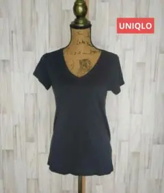 ユニクロ Vネック Tシャツ