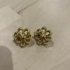 ゴールド ヴィンテージイヤリング 花型 イヤリング
