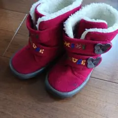 Item thumbnail for item 9135e7db-7c7a-4594-a262-8a8a8a0d2938