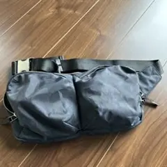 【値下げ】ダークカモフラージュ ボディバッグ