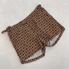 派手柄パンツ　超個性派　圧倒的総柄　ウエスト大きめ　高品質　さらさら素材