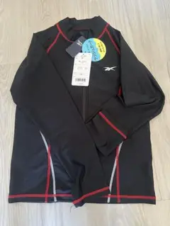Reebok ラッシュガード 160cm
