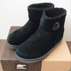 SOREL GLACY SHORT ソレル グレイシーショート