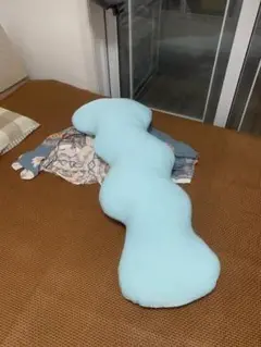 水色 波型 抱き枕