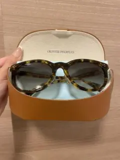 オリバーピープルズ 新品サングラス