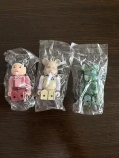 Item thumbnail for item b0d1dcac-6e34-42cd-be89-3c9a9d6379f0