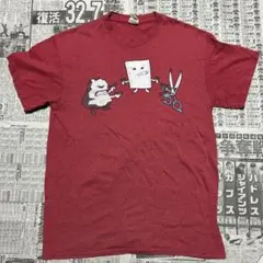 GILDAN 赤いキャラクターTシャツ
