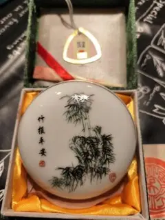 Item thumbnail for item 73e0a698-235f-42e6-935b-13c26762e904