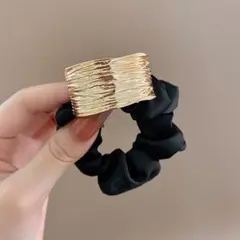 再入荷♡　レディース　ヘアアクセサリー　シュシュ　ブラック　ゴールド　アレンジ