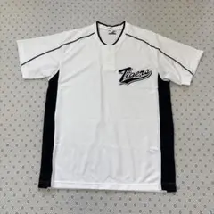 ☆新品　ミズノ　阪神タイガース　限定品　ドライ　半袖　Tシャツ　M〜L