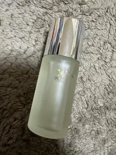 R M K 化粧水　オイル