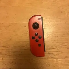 Nintendo Switch 赤いコントローラー