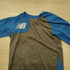 New Balance 長袖アンダーシャツ 青/グレー