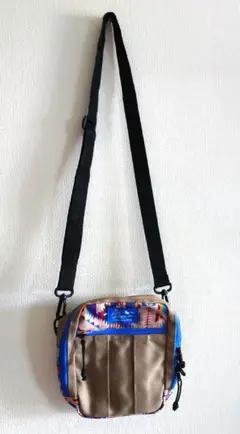 【美品】チチカカ ショルダーバッグ
