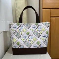 セキセイインコ　ワッペン柄　インコ　インコ柄　トートバッグ　ハンドメイド