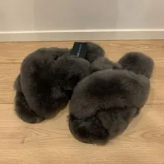 UGG/EMU ムートンサンダル