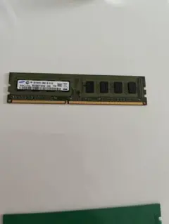 Samsung 8GB DDR4 DIMM メモリー