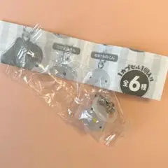⭐︎新品未開封⭐︎カピバラさん めじるしアクセサリー　なまけものくん