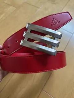 値下げ adidas 赤 ベルト ストライプバックル