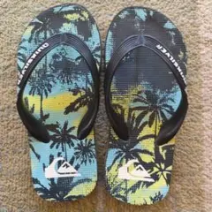 Quiksilver ヤシの木　ビーチサンダル