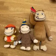 おさるのジョージ　ぬいぐるみ 3体セット　ストラップループ付き