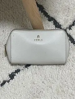 FURLA フルラ レザー ポーチ ライトグレー 化粧ポーチ 小物入れ