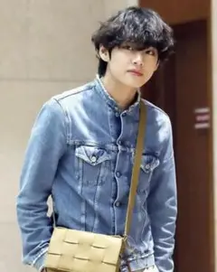 acne studios デニムジャケット BTS テテ着用