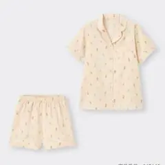 GU サテンパジャマ　半袖ショートパンツ