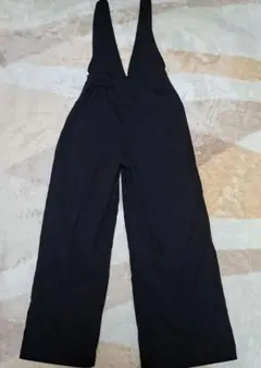 ブラック ワイドレッグ サロペット