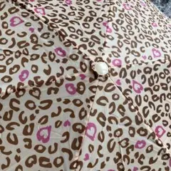 ヒョウ柄ハートデザイン折りたたみ傘