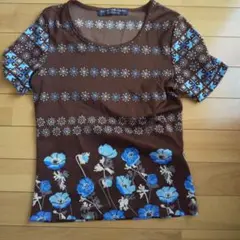 Tシャツ