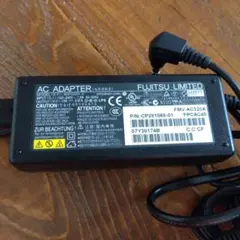 富士通　ＡＣアダプター
