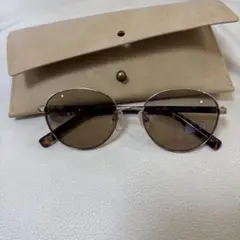 サングラス　メラニンレンズ　シャンパンゴールド