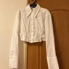 ZARA ホワイト クロップドシャツ