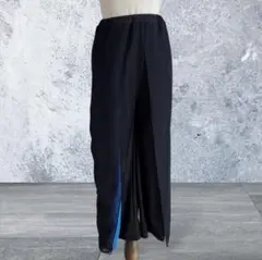 【ダンス】　シフォンスカート付きパンツ　ブラック×ブルー