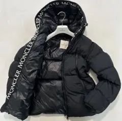 美品 サイズ2 MONCLER モンクレール MONTCLA モンクラー ダウン