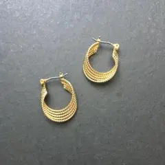 フープピアス ゴールド Cream dot.