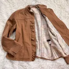 Item thumbnail for item 37cc8968-08a9-44f4-8fad-29b5664ea552