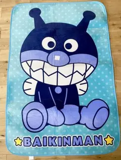 バイキンマンラグ