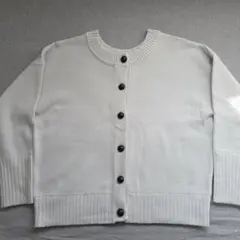 美品！ライトグレー ボタン付きカーディガンLサイズ