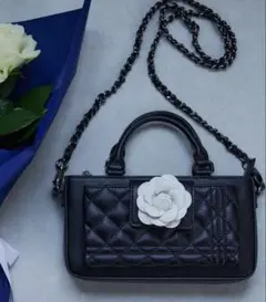 riu Rose phone bag