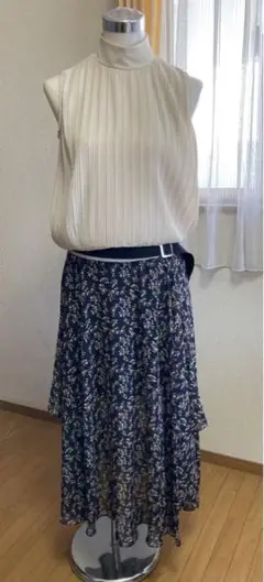 アーモワールカプリス イタリア製ブラウス