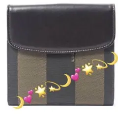 ❤️超美品 FENDI フェンディ レディース❤️Wホック二つ折り財布