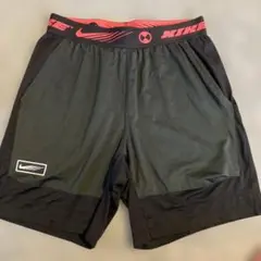 Nike ハーフパンツ M 黒/赤