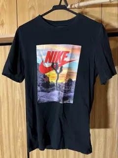 NIKE グラフィックプリント Tシャツ ブラック